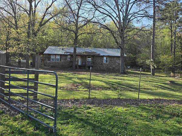 10 Acres of Land with Home for Sale in Searcy, Arkansas