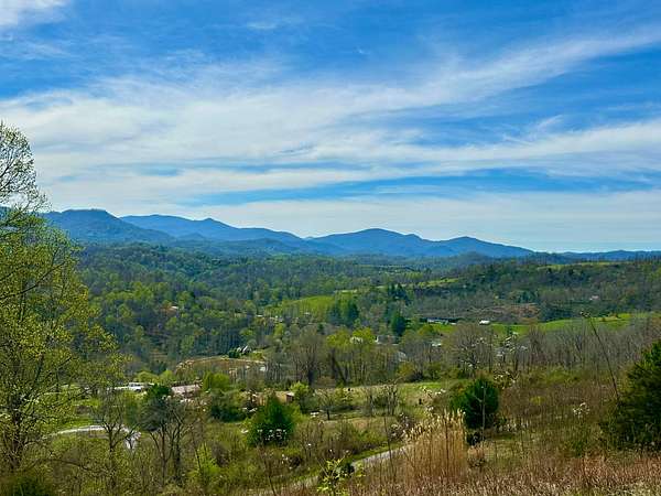 2.45 Acres of Residential Land for Sale in Bakersville, North Carolina