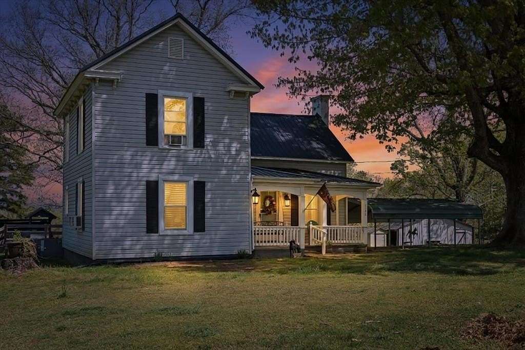4.46 Acres of Land with Home for Sale in South Boston, Virginia