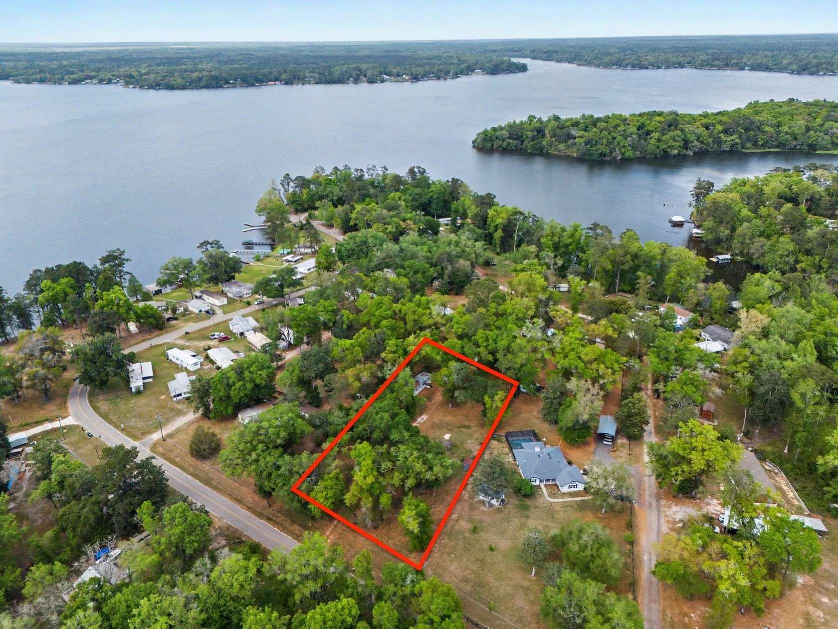 1 Acre of Residential Land for Sale in Tallahassee, Florida