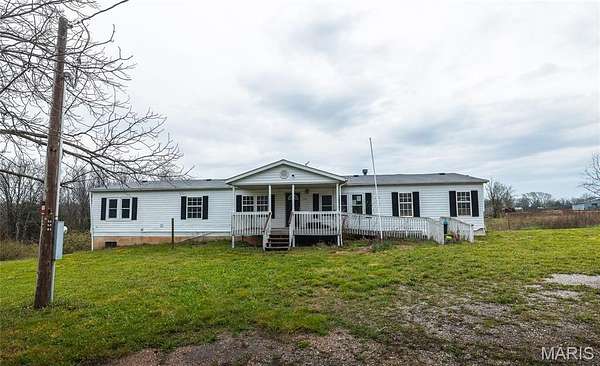 2 Acres of Land with Home for Sale in Edgar Springs, Missouri