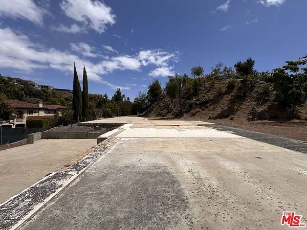 0.49 Acres of Residential Land for Sale in Beverly Hills, California