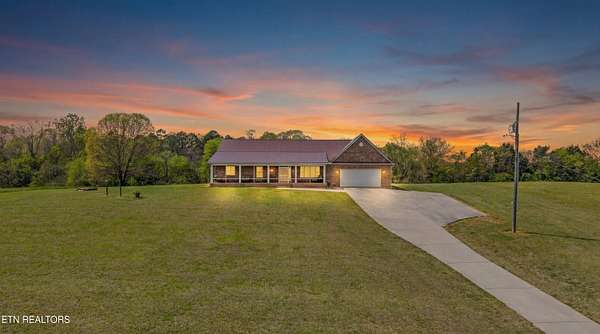 15.3 Acres of Land with Home for Sale in Loudon, Tennessee