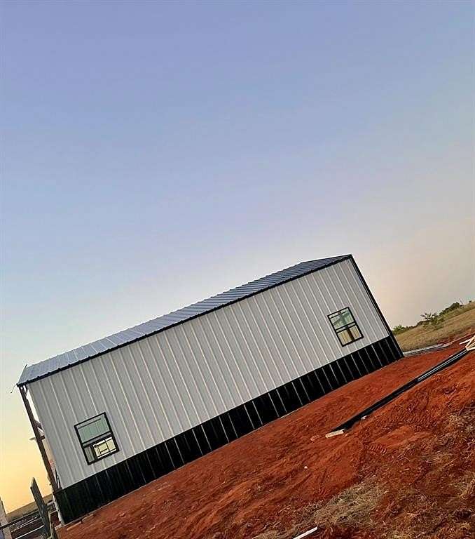 4.89 Acres of Residential Land for Sale in Blanchard, Oklahoma