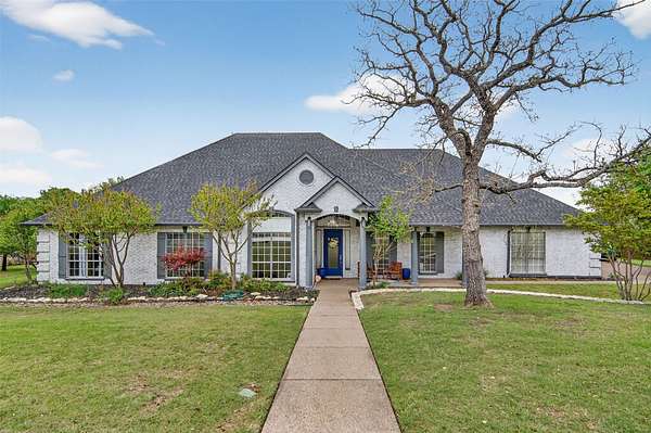 1.6 Acres of Land with Home for Sale in Weatherford, Texas