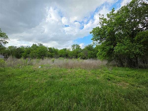 0.23 Acres of Residential Land for Sale in Greenville, Texas