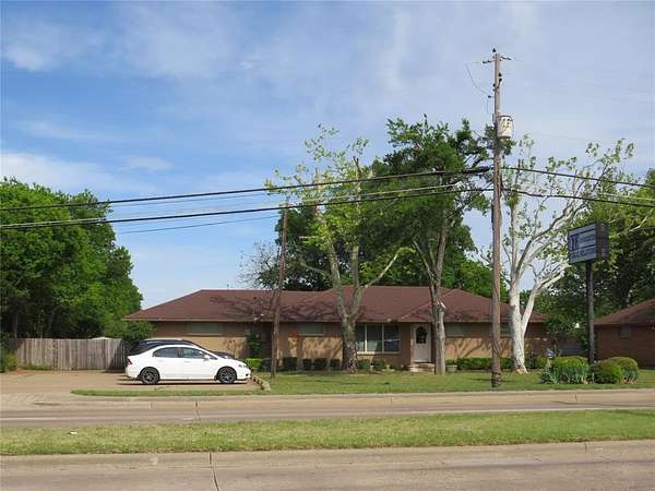 2 Acres of Commercial Land for Sale in DeSoto, Texas