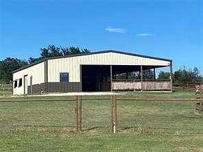 11 Acres of Land with Home for Lease in Stephenville, Texas