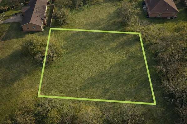 0.64 Acres of Residential Land for Sale in Greenville, Texas