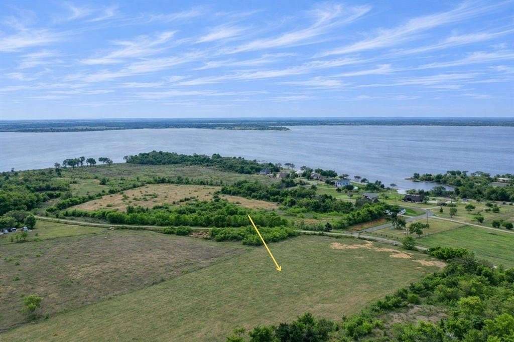 13 Acres of Land for Sale in Kerens, Texas