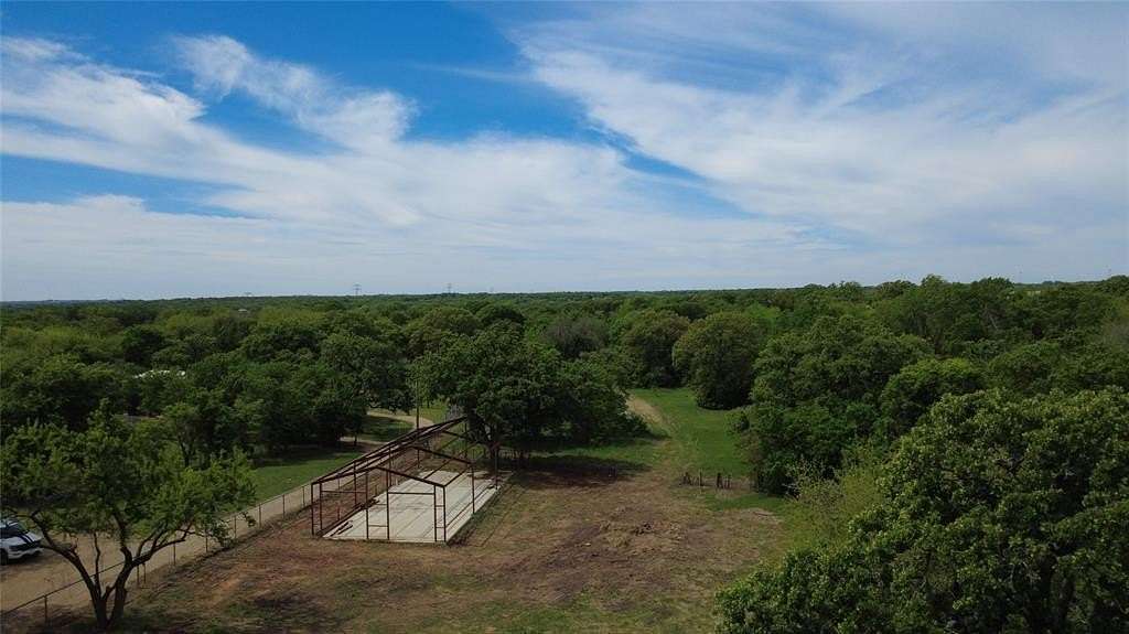 3.86 Acres of Land for Sale in Alvarado, Texas
