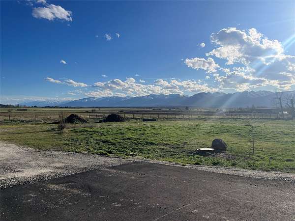 3.1 Acres of Residential Land for Sale in Stevensville, Montana