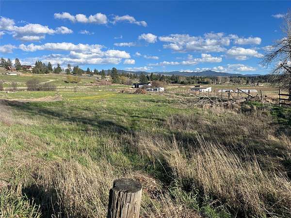 1 Acre of Residential Land for Sale in Stevensville, Montana