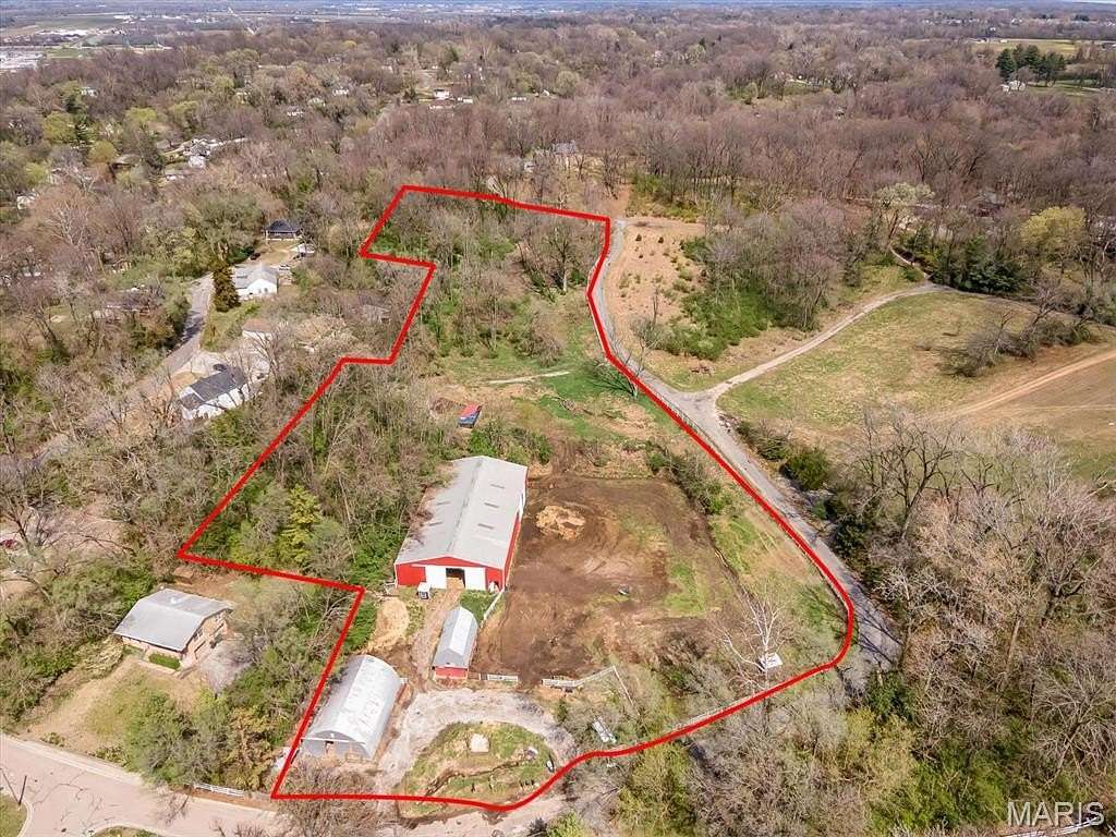 4.7 Acres of Residential Land for Sale in Fairview Heights, Illinois