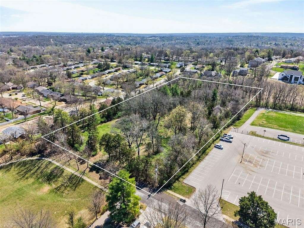 3.46 Acres of Residential Land for Sale in Fenton, Missouri