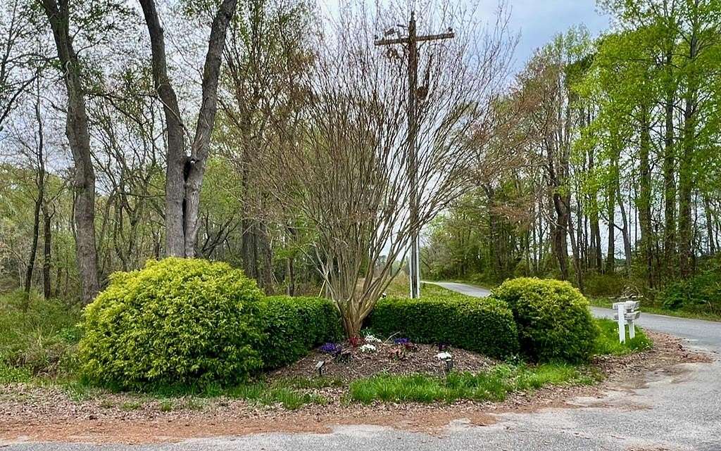 3.8 Acres of Residential Land for Sale in Kilmarnock, Virginia