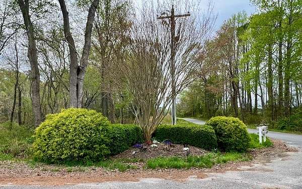 3.8 Acres of Residential Land for Sale in Kilmarnock, Virginia