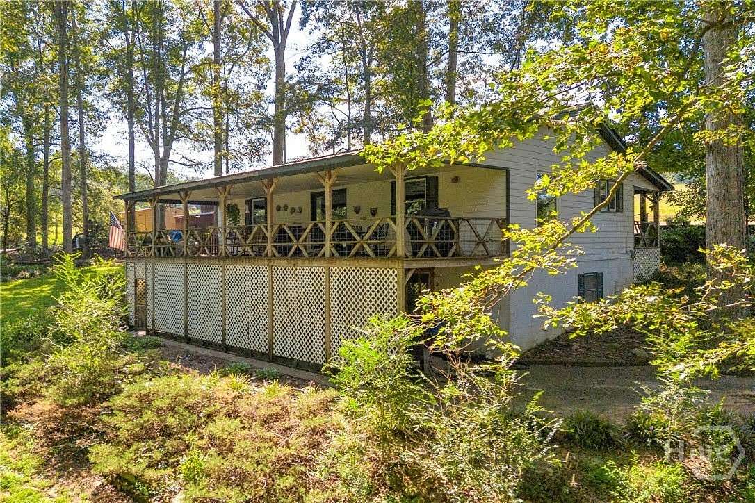 10 Acres of Land with Home for Sale in Hull, Georgia
