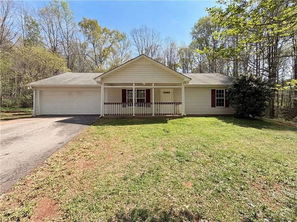 2 Acres of Land with Home for Sale in Jefferson, Georgia