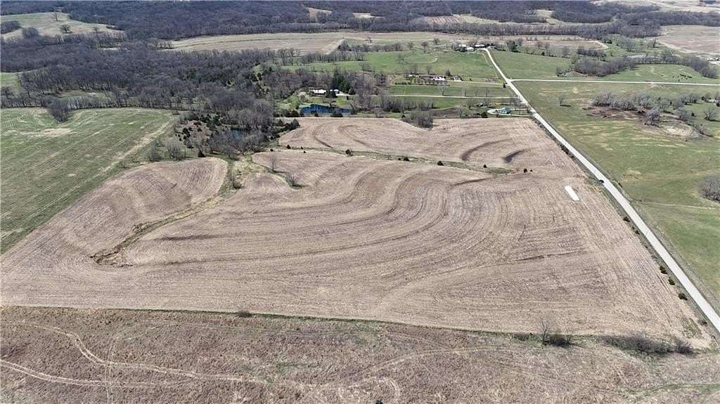 40 Acres of Land for Sale in Pattonsburg, Missouri