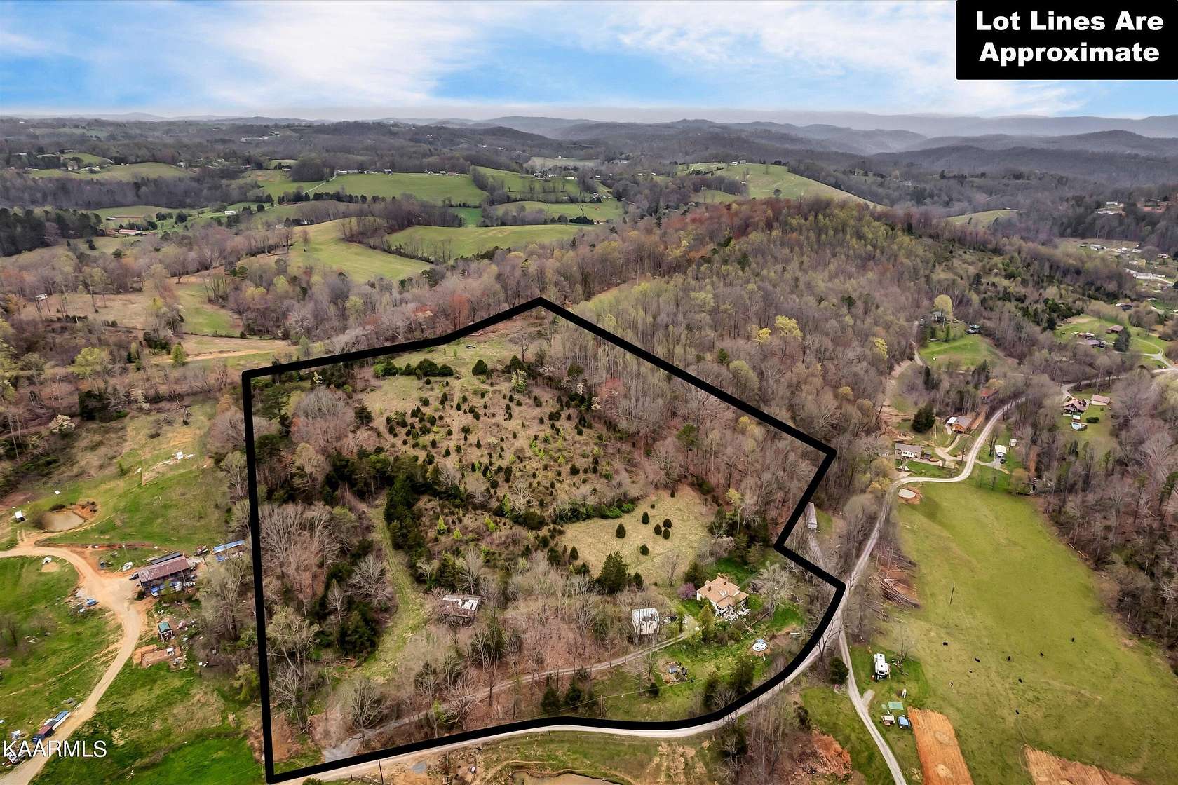 14 Acres of Land for Sale in New Tazewell, Tennessee