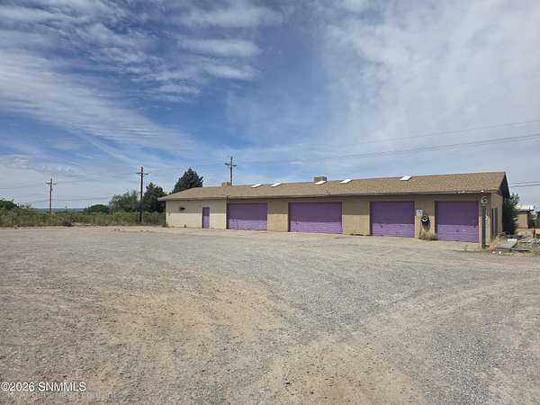 1.55 Acres of Commercial Land for Sale in Las Cruces, New Mexico