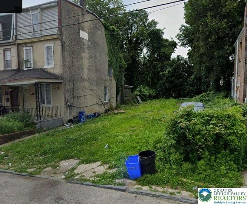 0.04 Acres of Residential Land for Sale in Philadelphia, Pennsylvania