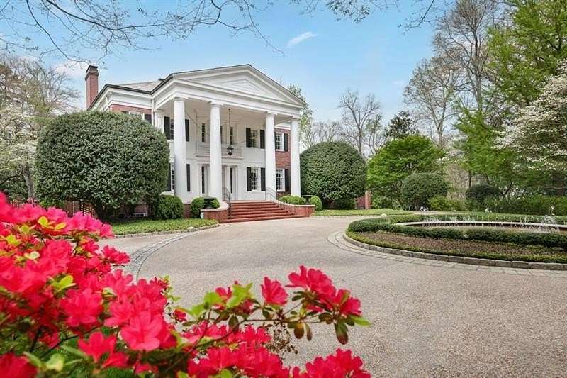 12.5 Acres of Land with Home for Sale in Atlanta, Georgia
