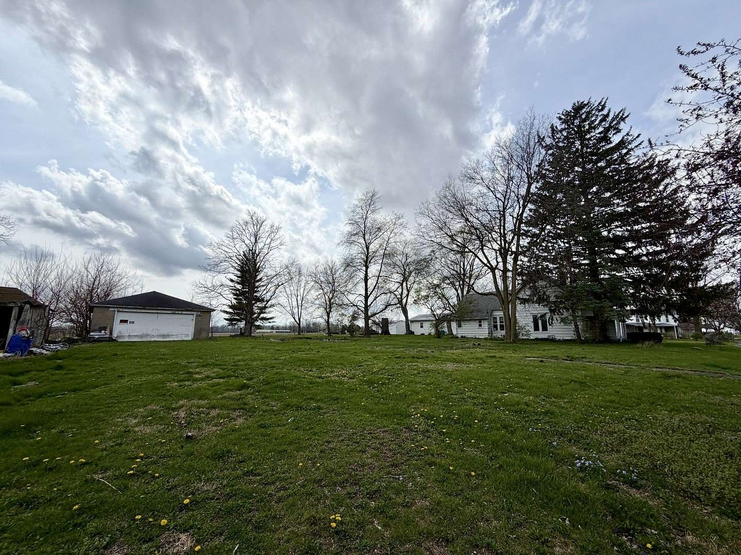 0.42 Acres of Land for Sale in Newman, Illinois