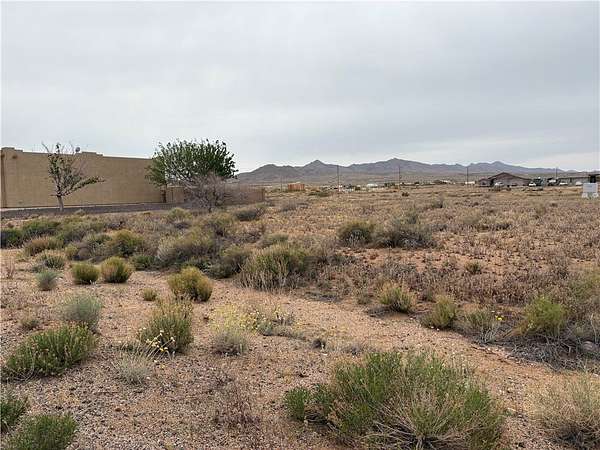 0.78 Acres of Residential Land for Sale in Kingman, Arizona