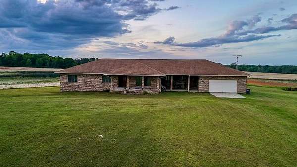 116 Acres of Recreational Land with Home for Sale in Dothan, Alabama