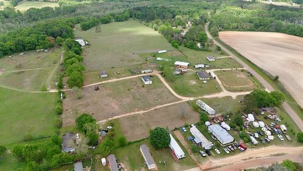 75 Acres of Land for Sale in Slocomb, Alabama