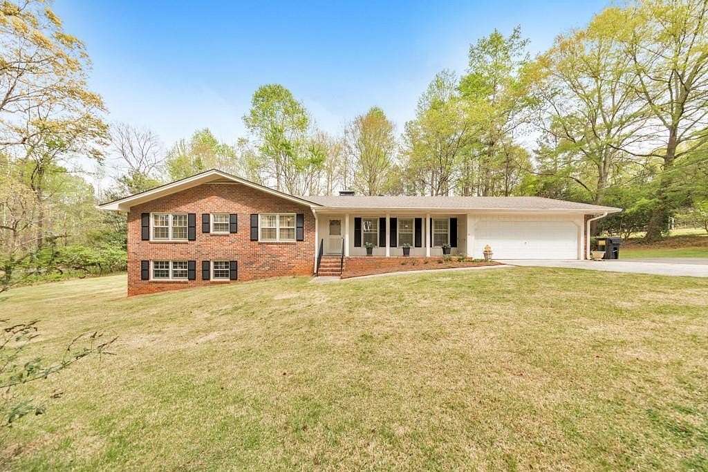 2.4 Acres of Land with Home for Sale in Kennesaw, Georgia