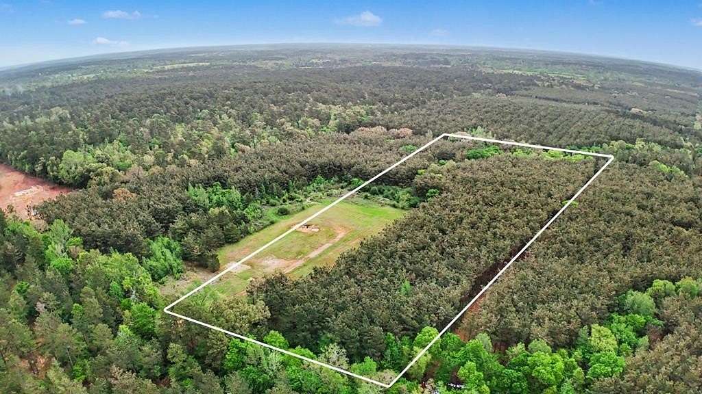 10 Acres of Commercial Land for Sale in Nacogdoches, Texas