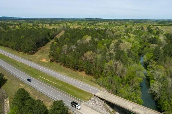 30 Acres of Recreational & Residential Land for Sale in Carbon Hill, Alabama