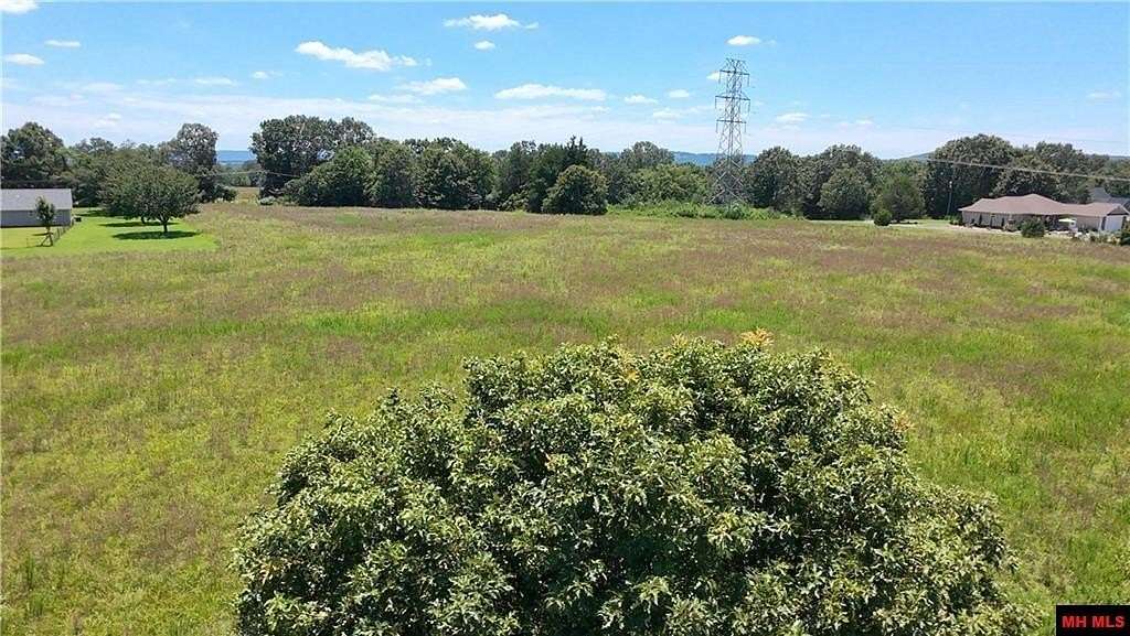 2.7 Acres of Residential Land for Sale in Flippin, Arkansas
