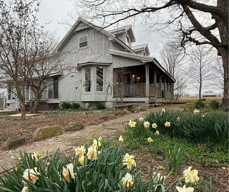 14.6 Acres of Land with Home for Sale in Harrison, Arkansas