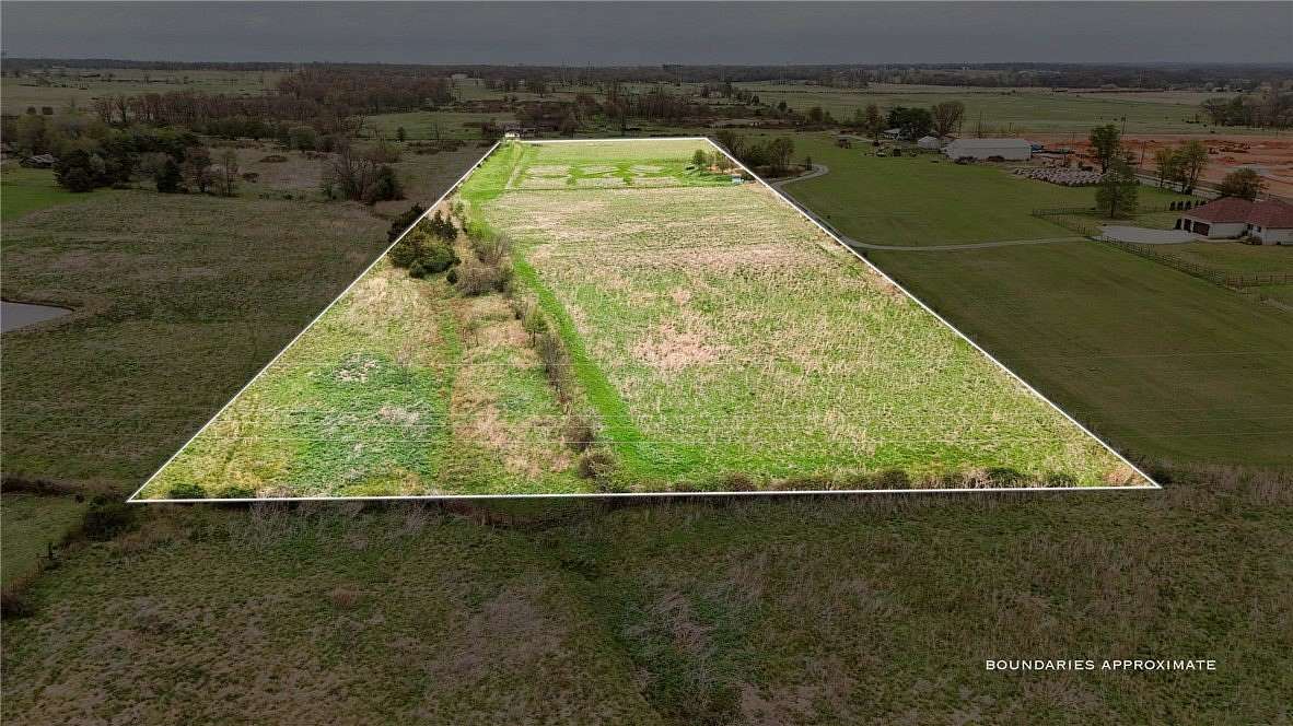 10 Acres of Mixed-Use Land for Sale in Bentonville, Arkansas