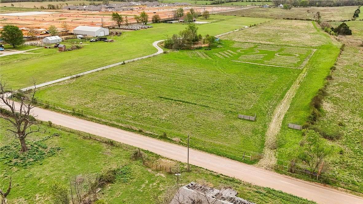 10 Acres of Mixed-Use Land for Sale in Bentonville, Arkansas