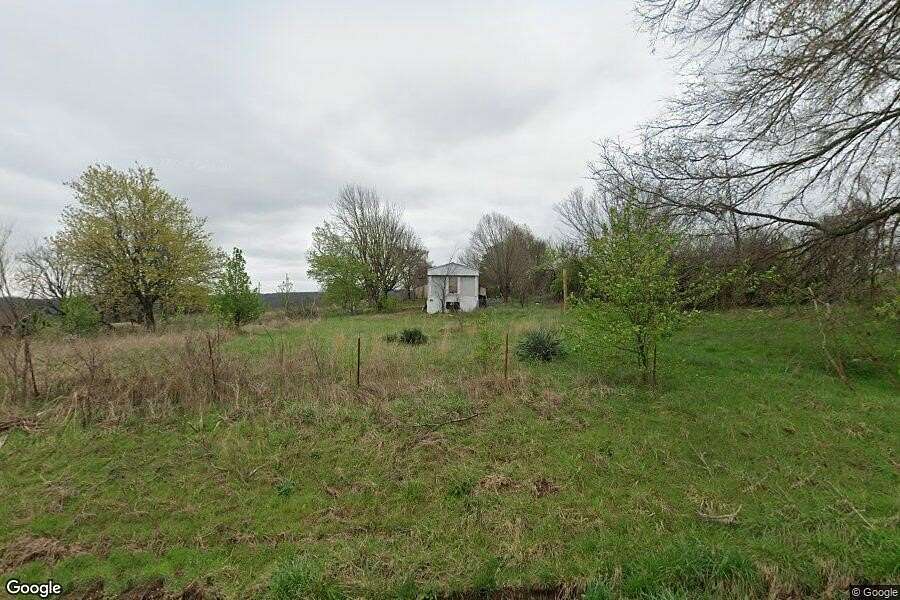 27.8 Acres of Land with Home for Sale in Lincoln, Arkansas