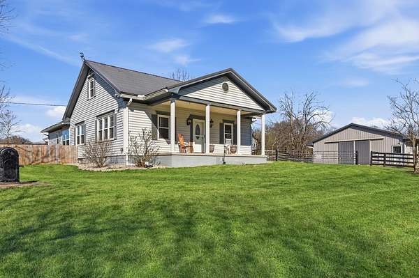 26 Acres of Land with Home for Sale in Georgetown, Kentucky