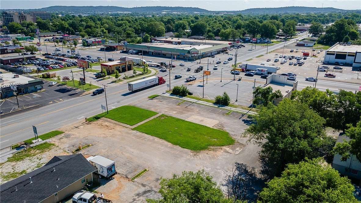 0.79 Acres of Commercial Land for Sale in Springdale, Arkansas