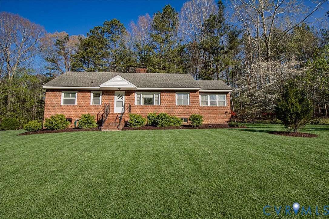 1.5 Acres of Land with Home for Sale in Chesterfield, Virginia