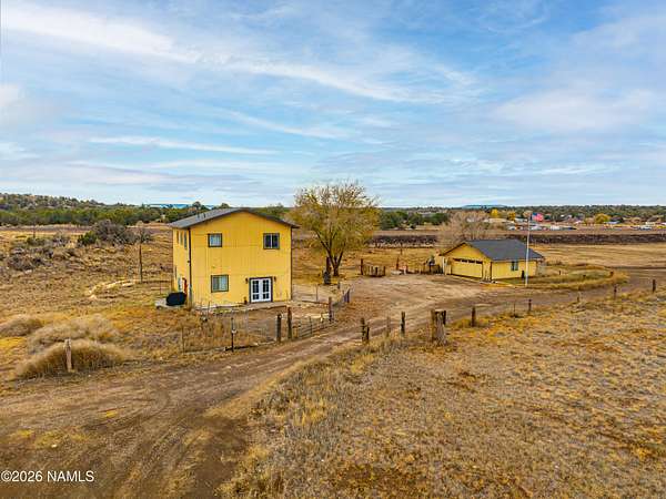 2.49 Acres of Land with Home for Sale in Flagstaff, Arizona