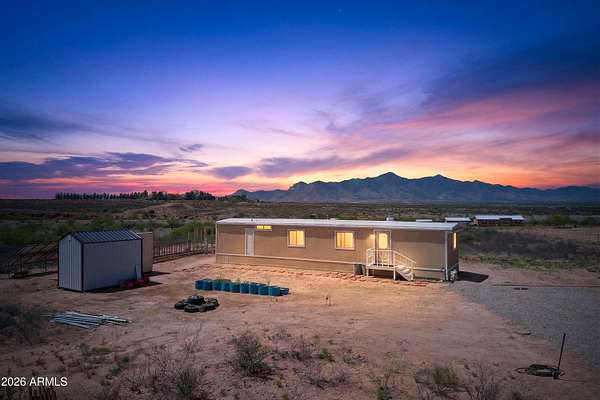 4.6 Acres of Land with Home for Sale in Hereford, Arizona
