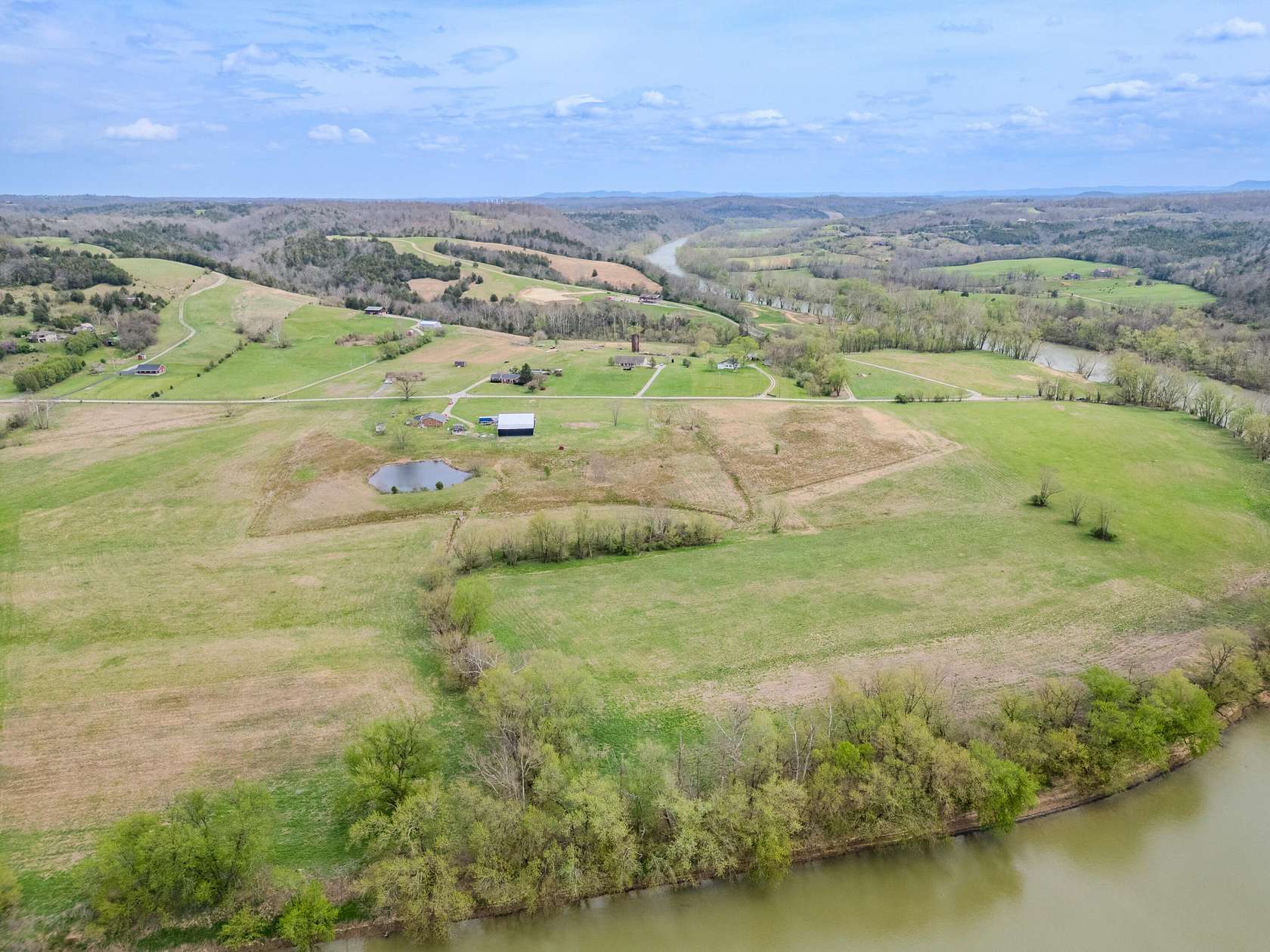 10 Acres of Land for Sale in Winchester, Kentucky