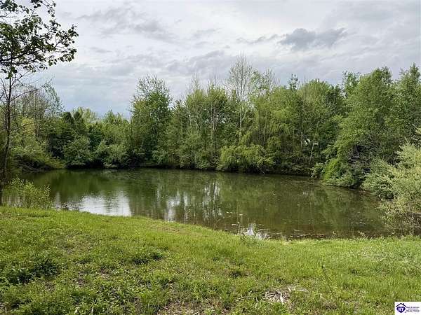 3.27 Acres of Land with Home for Sale in Elizabethtown, Kentucky