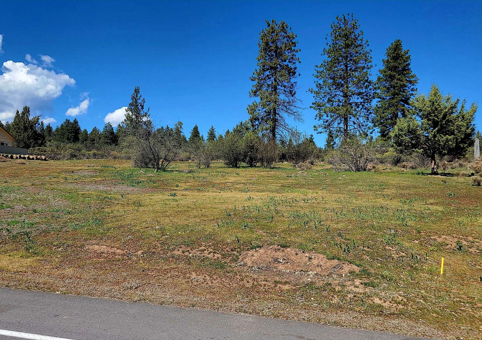 0.78 Acres of Residential Land for Sale in Klamath Falls, Oregon