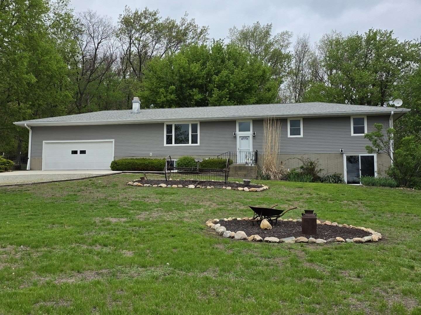 1.6 Acres of Land with Home for Sale in Prophetstown, Illinois