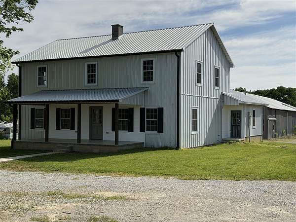 2 Acres of Land with Home for Sale in Auburn, Kentucky